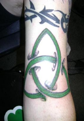 Celtic Knot Pic Tattoo